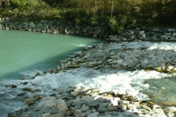 Ossola - Fiume Toce  l'impeto delle acque 